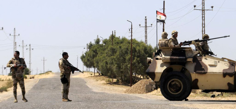 Egypte: quatre militaires tués dans une explosion dans le désert occidental