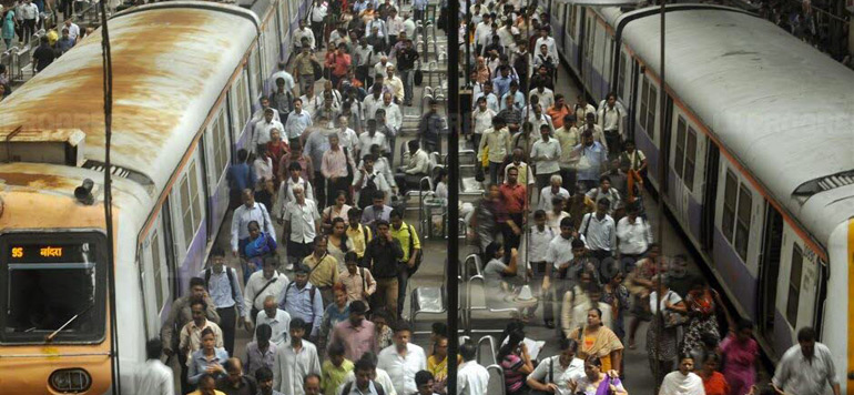 Inde: 15 morts et plusieurs blessés dans une bousculade à la gare de Bombay