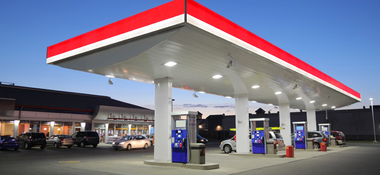 les stations-services ouvrent en masse à loriental